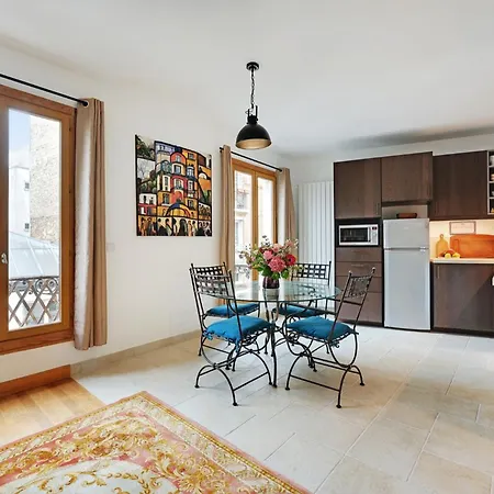 Сasa de vacaciones Fully Renovated In Montmartre