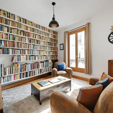 Fully Renovated In Montmartre *